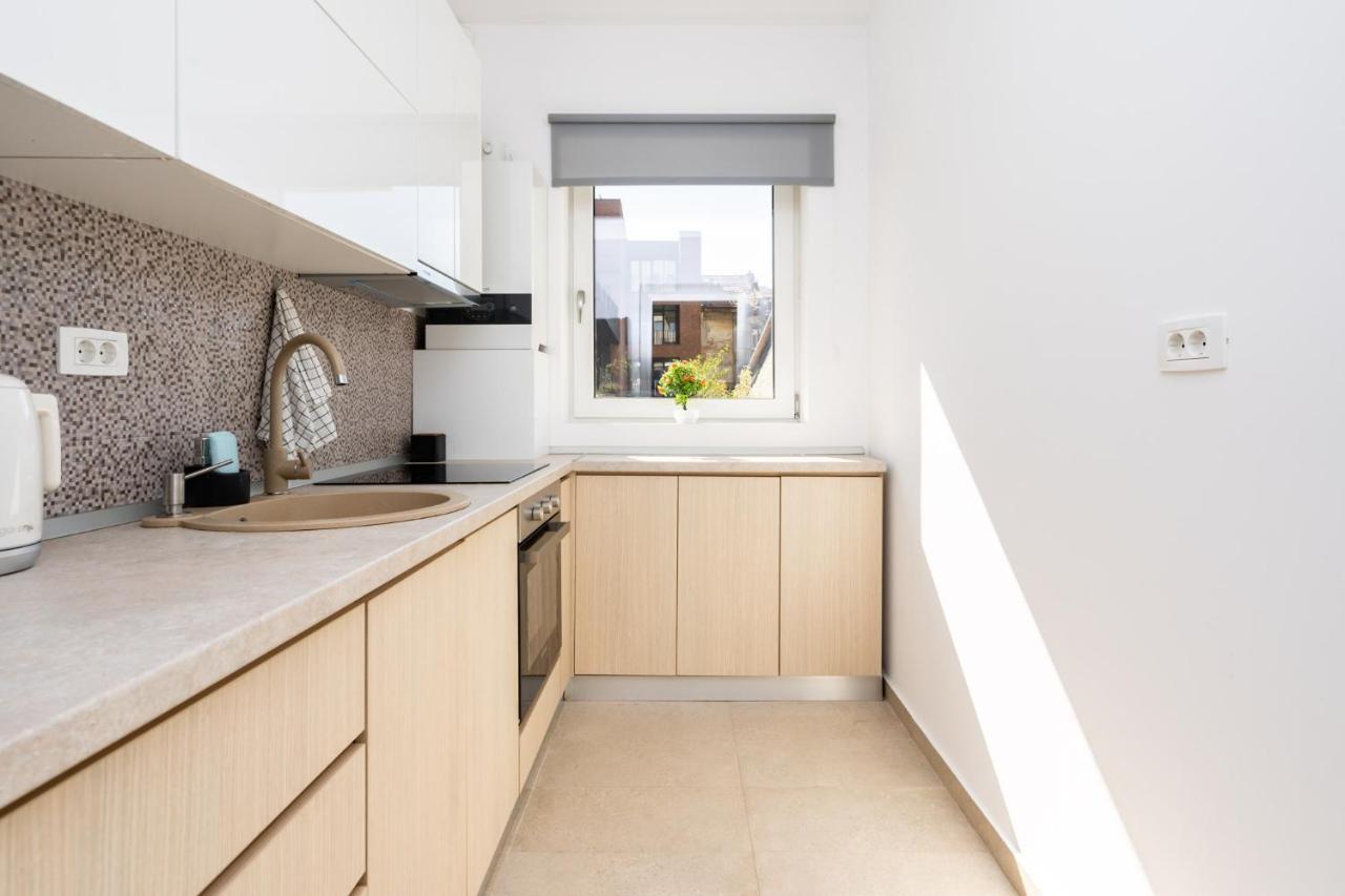 Zen Studios - Central Escape With Parking Bukarest Exterior foto