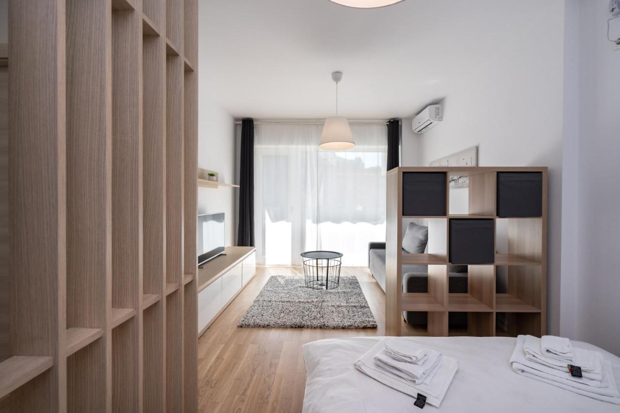 Zen Studios - Central Escape With Parking Bukarest Exterior foto