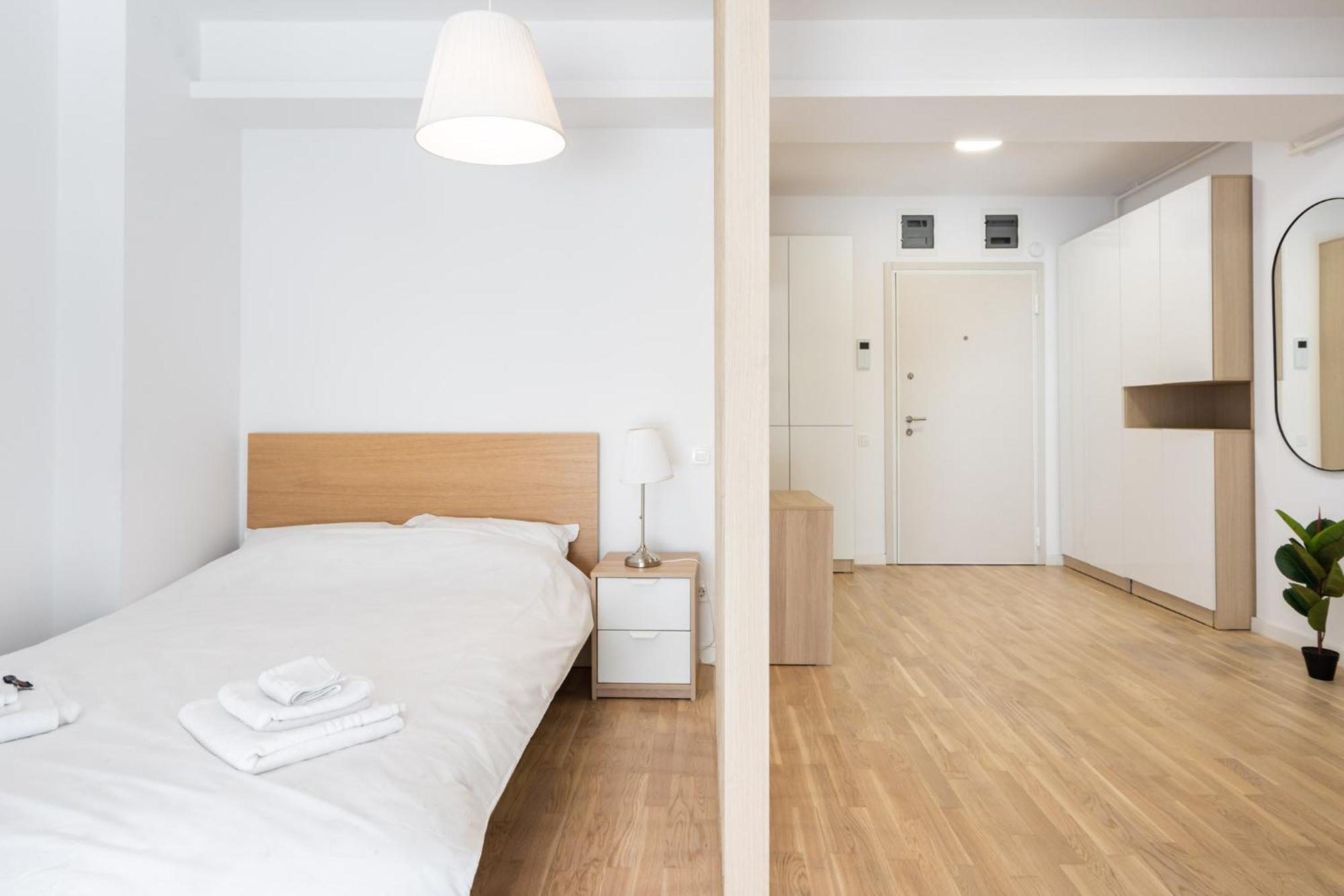 Zen Studios - Central Escape With Parking Bukarest Exterior foto